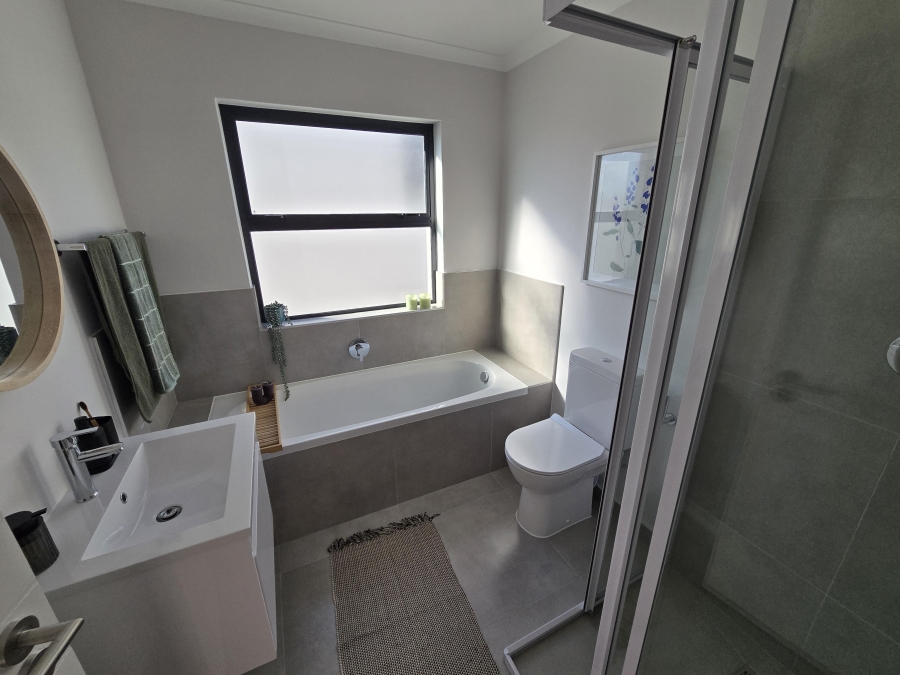 To Let 3 Bedroom Property for Rent in Haasendal Western Cape